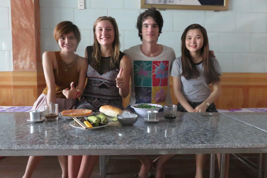 Linh'S Homestay Phong Nha Buitenkant foto
