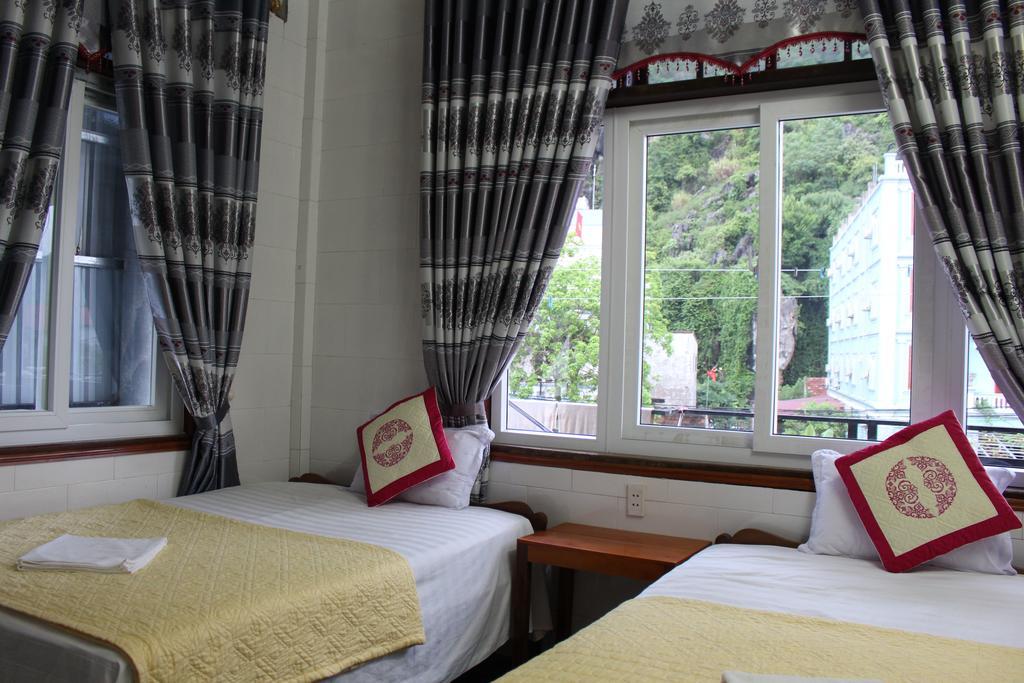 Linh'S Homestay Phong Nha Buitenkant foto